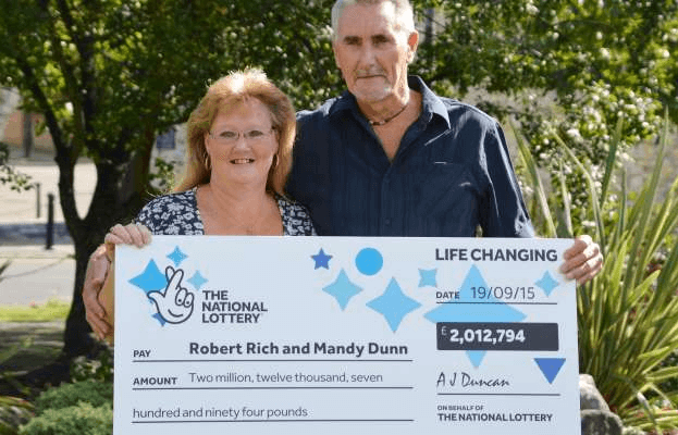 Robert s Mandy -- výherce loterie
