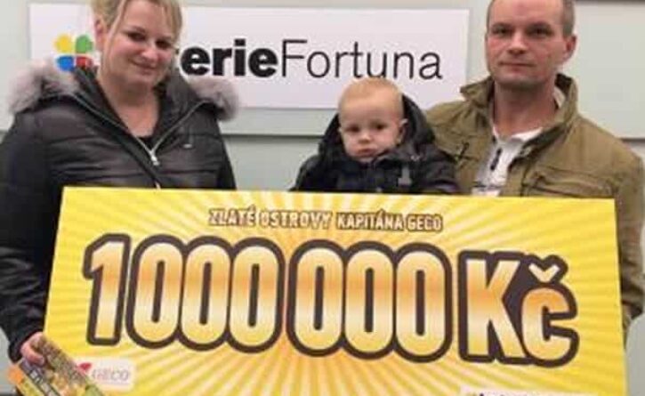 Lucka s rodinou a šekem 1 milion korun od Loterie Fortuna