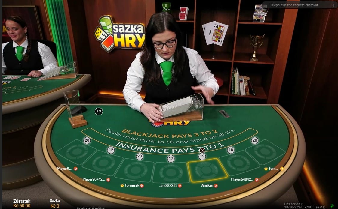 Krupiér v lice casinu Sazka